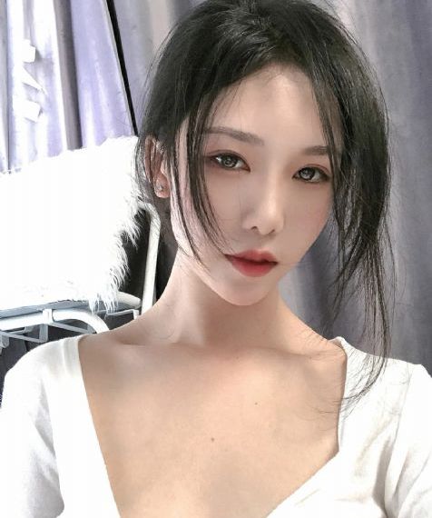 年轻漂亮的妺妺中文字幕版_剧情片电影在线看