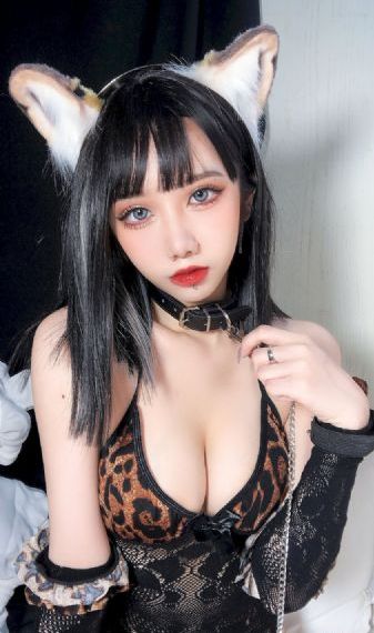 美女裸体露逼图片_超清高清免费观看