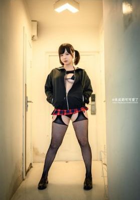 女人把小鸡巴露出来男人捅到爽_BD英语免费观看视频